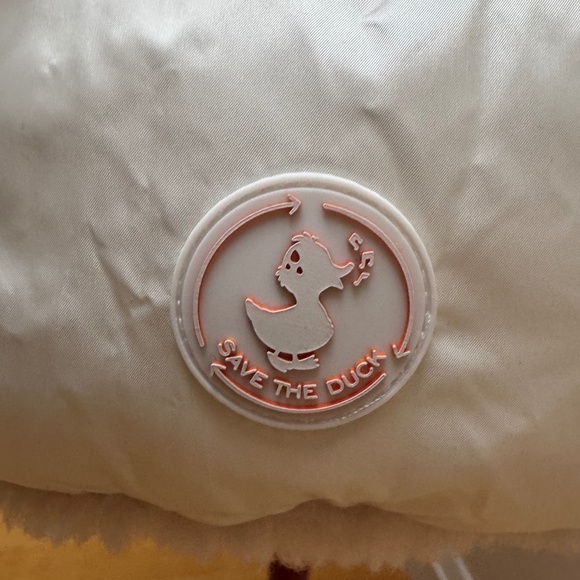 NWOT 'Save the Duck' Reversible Sleeveless White Puffer Vest 'L' - Picture 12 of 13